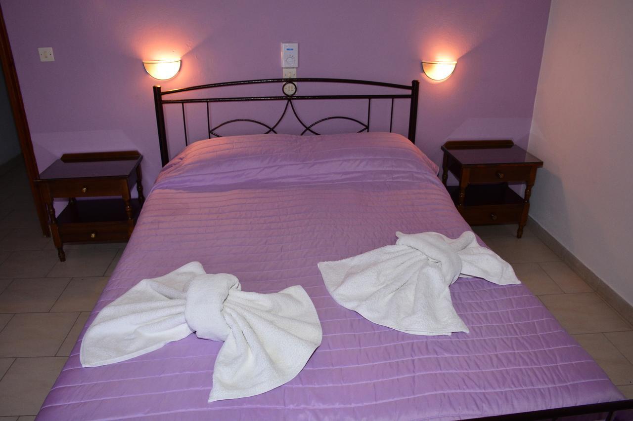 Voula Apartments Agia Marina  Eksteriør billede