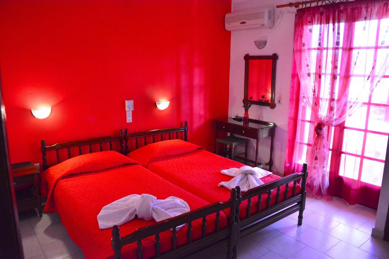 Voula Apartments Agia Marina  Eksteriør billede
